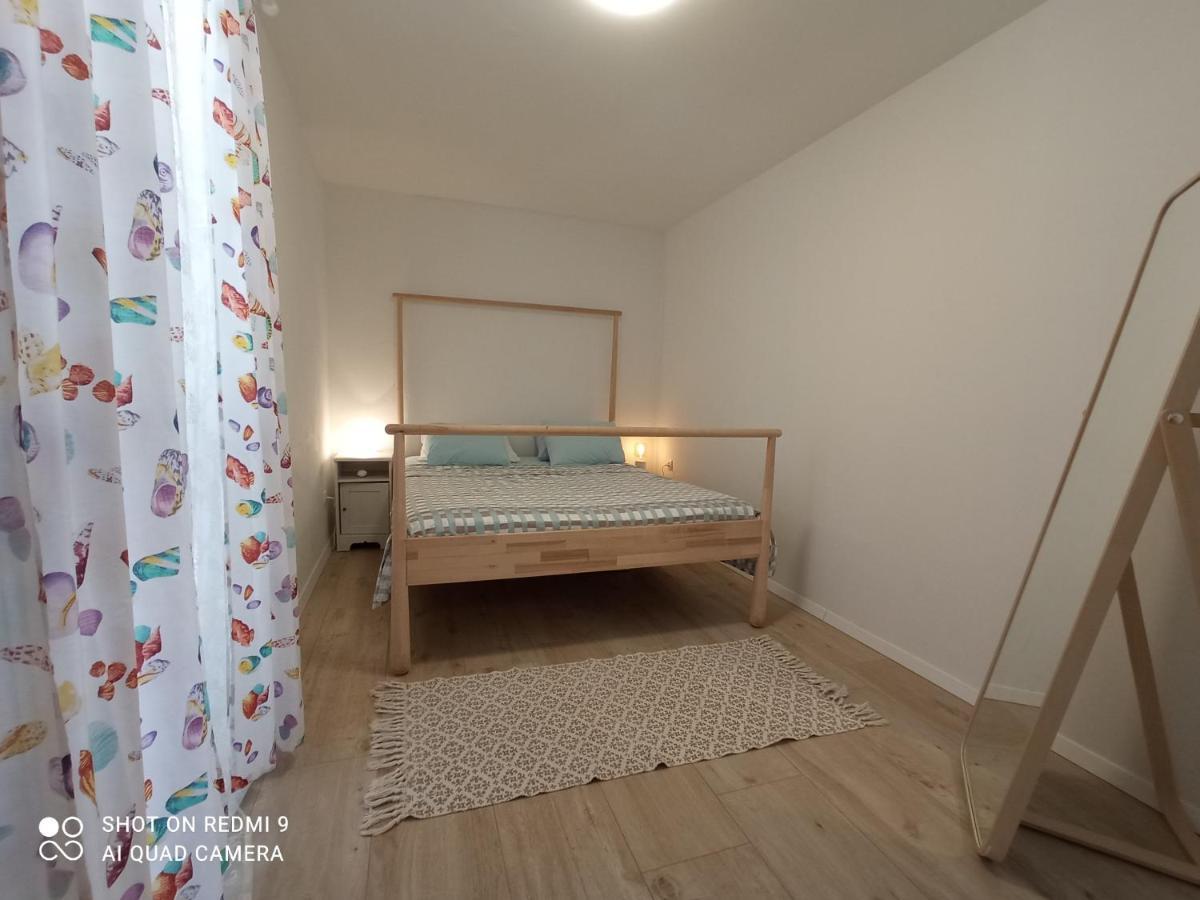 Golden Sunset Apps Apartment Ceprljanda Екстериор снимка