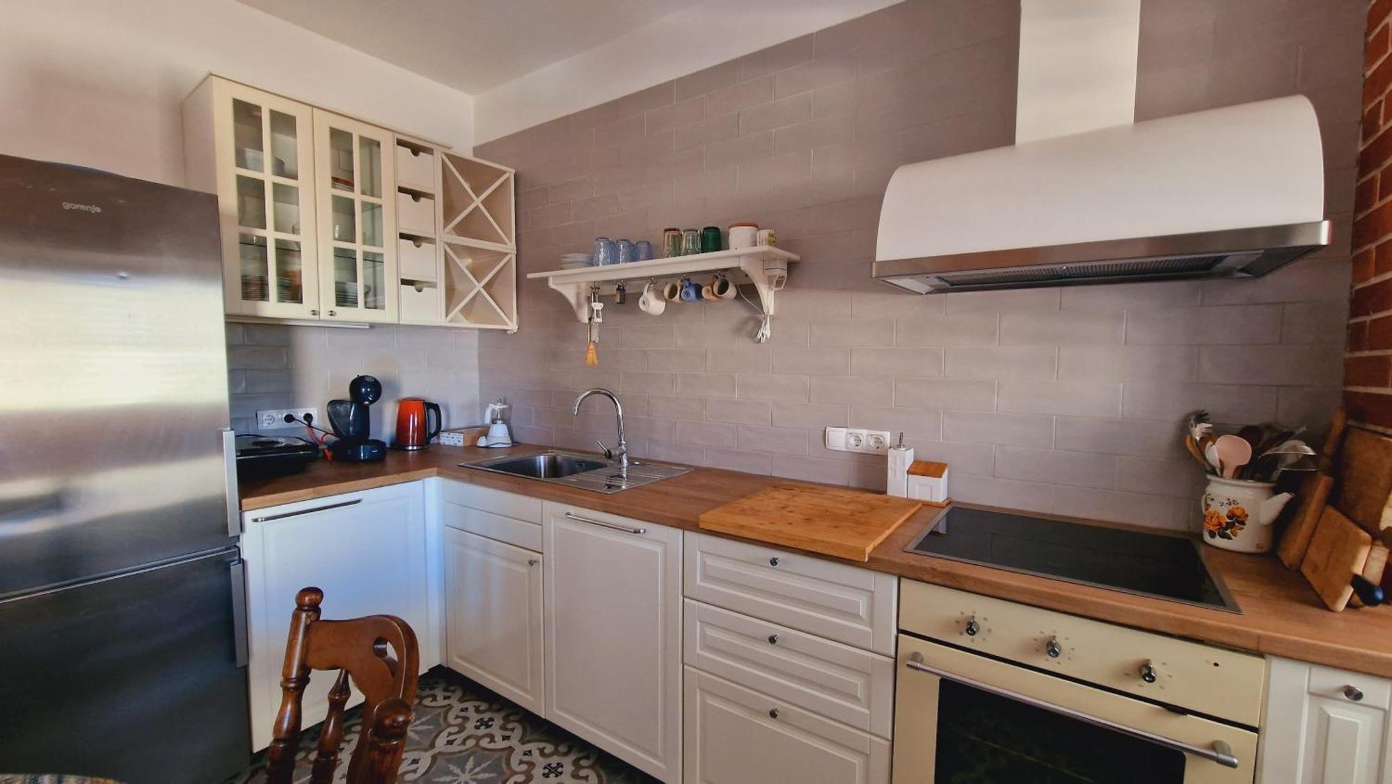 Golden Sunset Apps Apartment Ceprljanda Стая снимка